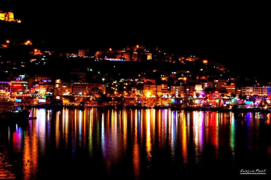 Beautiful Sultan House At Cleopatra Beach 1 With Umbrellas, Balcony, Barbecue, Private 100Mbps Wifi, Smart Tv, Table Games, Vip Trans-Fer - Beautiful Apartmenthouse Alanya Kültér fotó